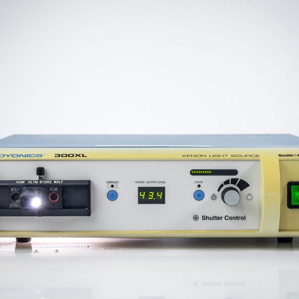 Dyonics 300XL Ksenonowe Źródło Światła Endoskopia