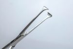 Kleszczyki chirurgiczne Allison 19 cm 9x10 zęby (27/52) - Arestomed