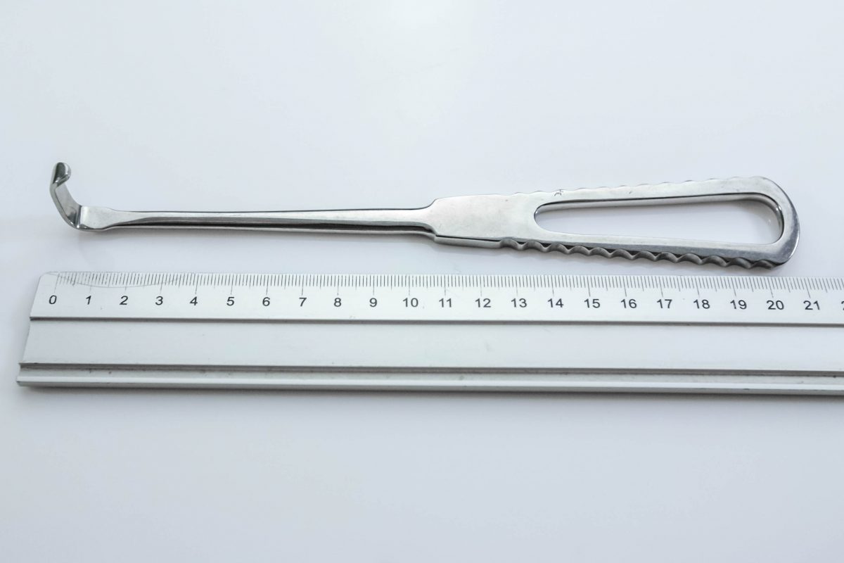 Hak chirurgiczny Kocher-Langenbeck 23×7 mm (28/10) 21 cm - Arestomed