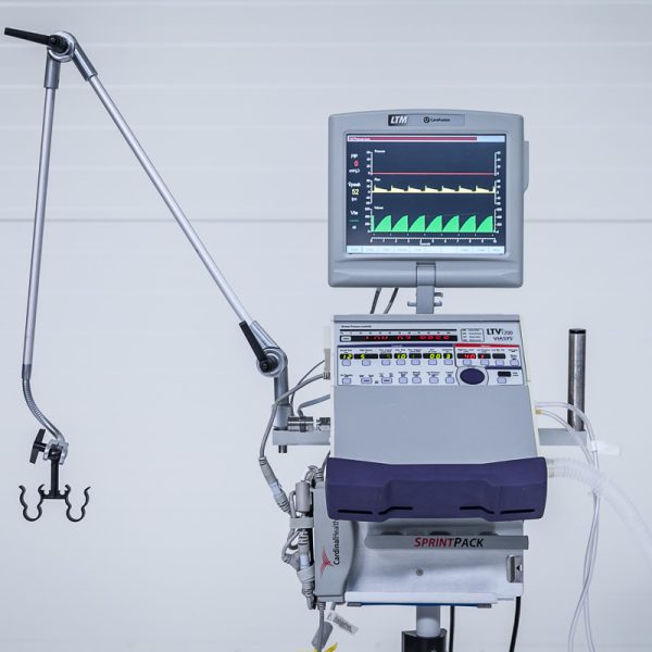 Respirator CareFusion Pulmonetic LTV 1200 LTM Viasys