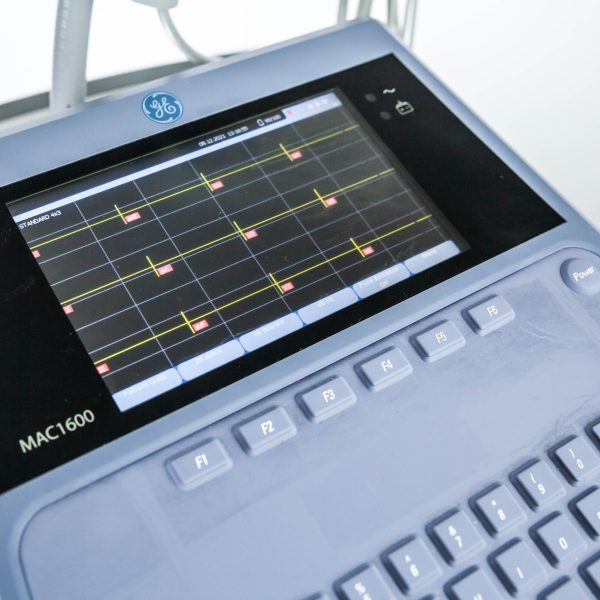 GE Healthcare MAC 1600 EKG Elektrokardiograf - Arestomed