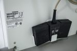 Używany śródoperacyjny aparat RTG SIEMENS ARCADIS Varic VC 10A: Ramię C z wózkiem monitorów Rok produkcji 2010, lampa rok 2009 Zakres ruchu orbitalnego 130° Wzmacniacz obrazu 9″ Tor wizyjny w pełni cyfrowy (rozdzielczość 1024×1024) EASY – system akwizycji z automatycznym doborem dawki, kontrastu i jasności Aparat wyposażony w silną lampę (prąd do 13 mA), której parametry cieplne umożliwiają jej nieprzerwaną pracę przez ponad 50 min Zasilanie: 230 V, 50/60 Hz, Moc: 2,3 kW Pamięć: do 60,000 obrazów, Pełna funkcjonalność DICOM 3.0, Prosta i intuicyjna obsługa, Prawdziwie cyfrowa nawigacja dzięki NaviLink 2D, Aparat jest używany i nosi ślady użytkowania, w pełni sprawny. Stan techniczny widoczny na zdjęciach. Posiada Paszport Techniczny wystawiony w dniu zakupu, ważny przez 12 miesięcy. Gwarancja 3 miesiące.