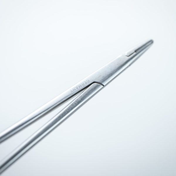 Igłotrzymacz Olsen-Hegar 15 cm (55/82) Imadło