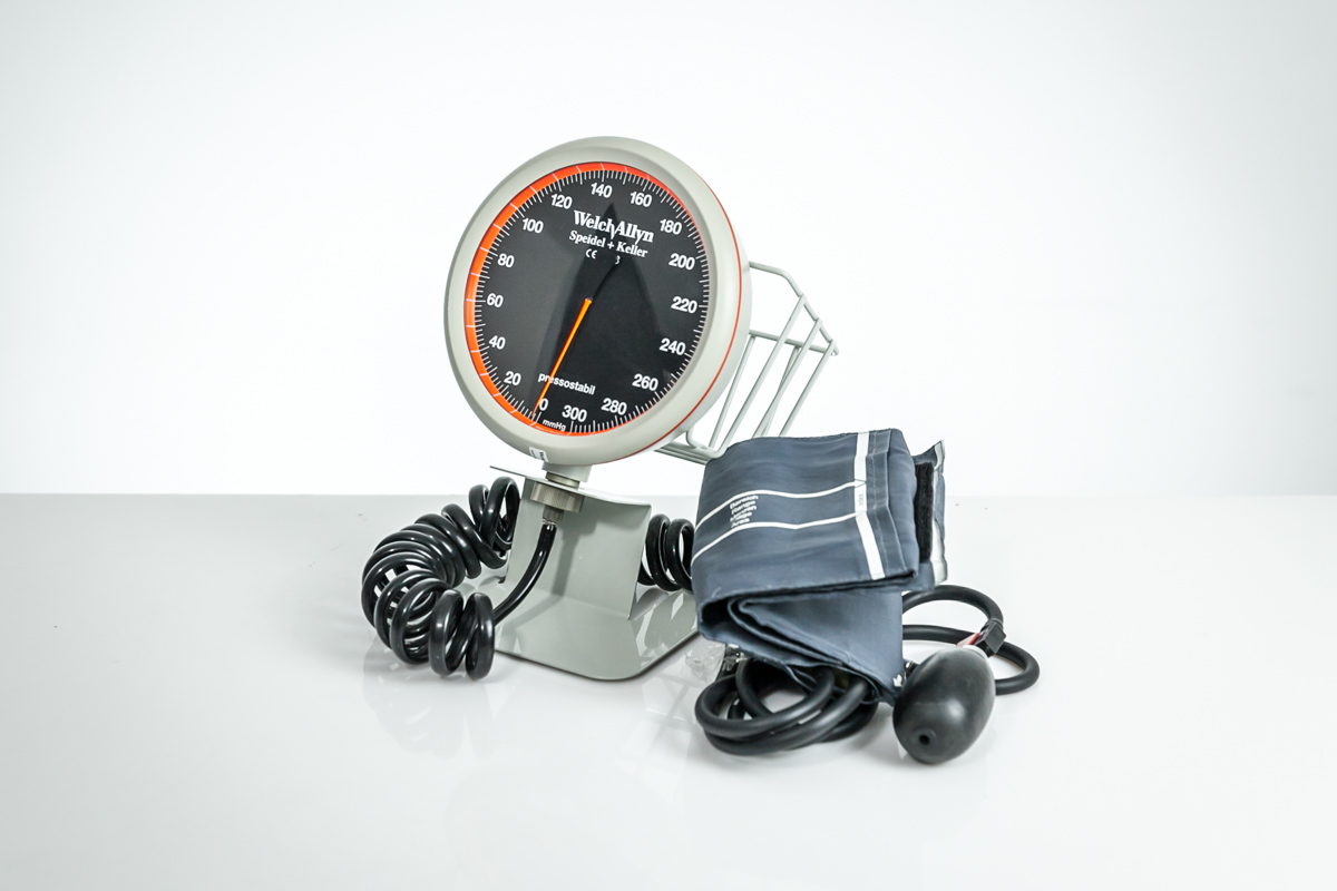 230428-8 Welch Allyn Speidel Keller Ciśnieniomierz Zegarowy