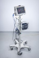 Philips Suresigns VM4 Kardiomonitor EKG