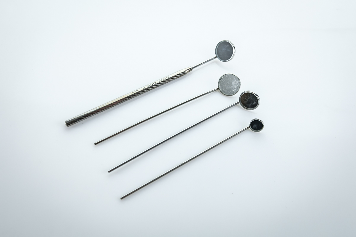 230531-32 Lusterka laryngologiczne 11-18mm różne rozmiary (62/67)