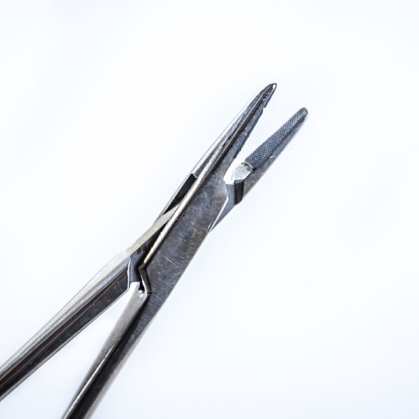 Igłotrzymacz Olsen-Hegar 18 cm (69/1) Imadło