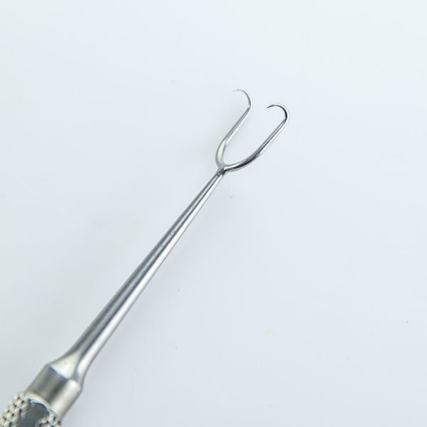 Hak chirurgiczny Aesculap dwuzębny BT 904R 15,5 cm (71/11)