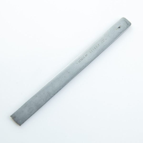 Osteotom Aesculap FL106R 10 mm (71/37)