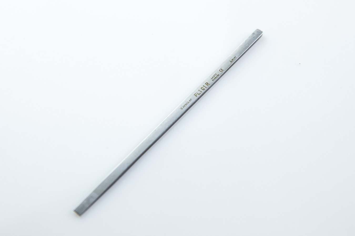 230907-22 Podważka kostna Aesculap FL101R 4 mm (71/35)