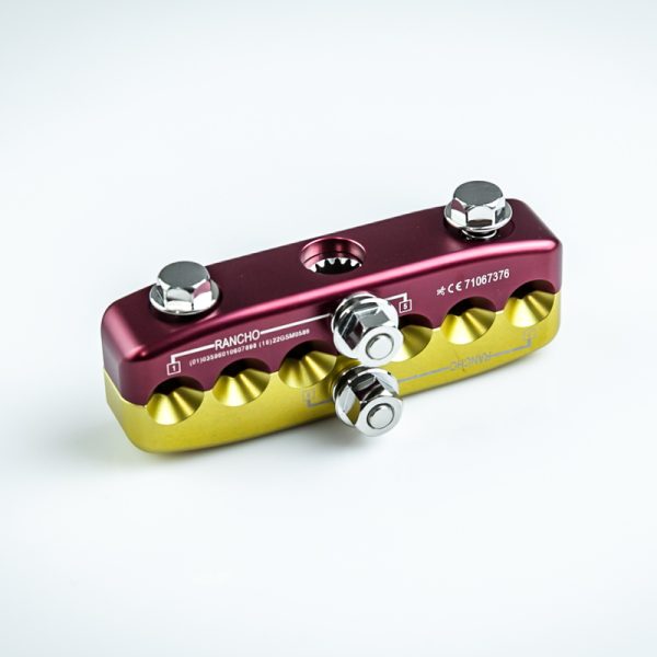 Smith & Nephew 71067376 Zacisk z otworami (72)