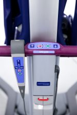 Arjohuntleigh Arjo Miranti Wózek Podnośnik Pacjenta Kąpielowy Mobilny 2