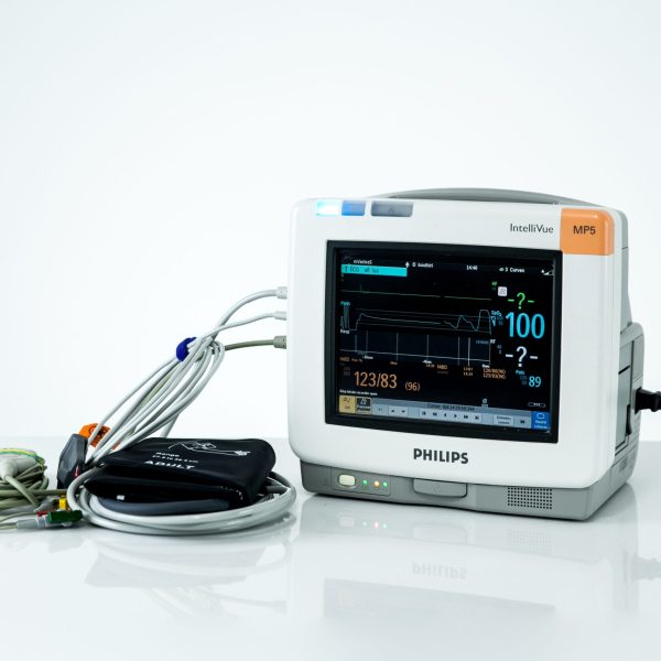 Philips IntelliVue MP5 Kardiomonitor Transportowy Monitor Pacjenta 2