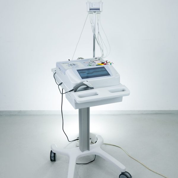 MORTARA ELI 280 Aparat EKG Elektrokardiograf 1