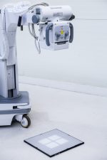 Przyłóżkowy Aparat RTG SHIMADZU CORPORATION MobileDaRt Evolution MX8 Rentgen