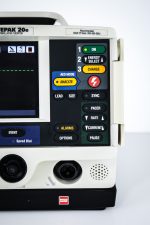 Medtronic PHYSIO-CONTROL LIFEPAK 20e Defibrylator z Modułem CO2 (5)