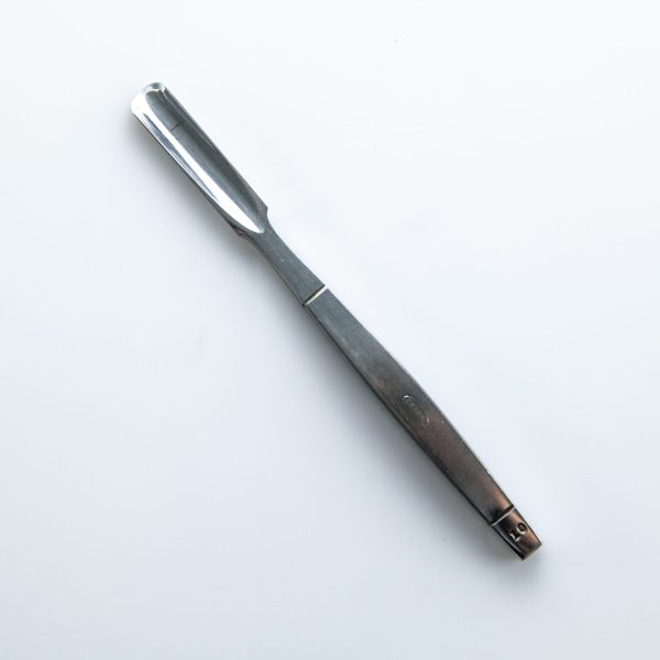 Dłuto kostne żłobowe 10 mm Down (84/21)