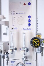 Fisher&Paykel Healthcare Inkubator Otwarty Stanowisko do Resuscytacji Ogrzewacz Niemowlęcy (2)