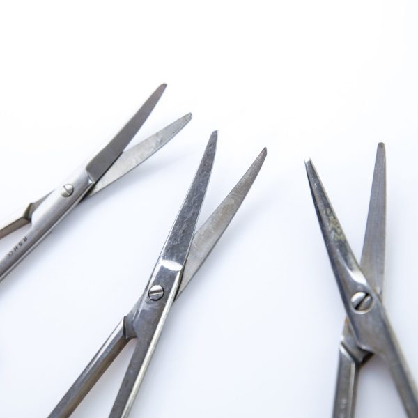 Zestaw Nożyczek Chirurgicznych 14-21,5 cm Wygięte (90/39)