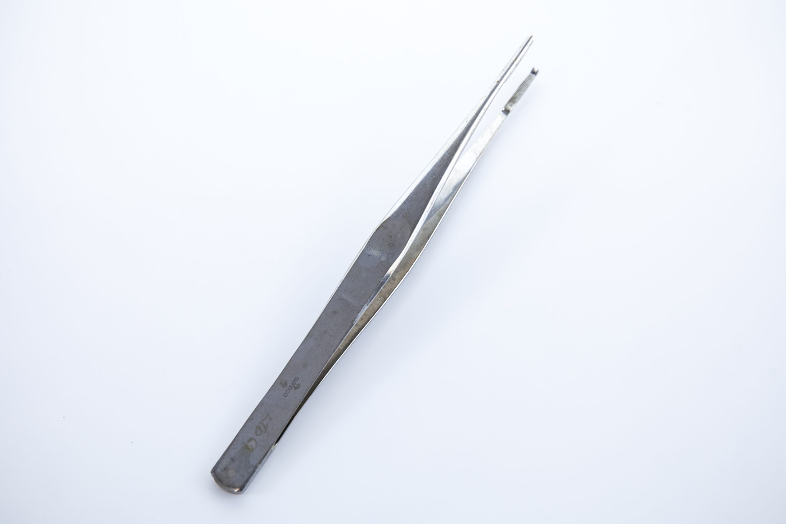 240716-29 Pęseta chirurgiczna Samco 2×1 zęby 17,5 cm (68/41)