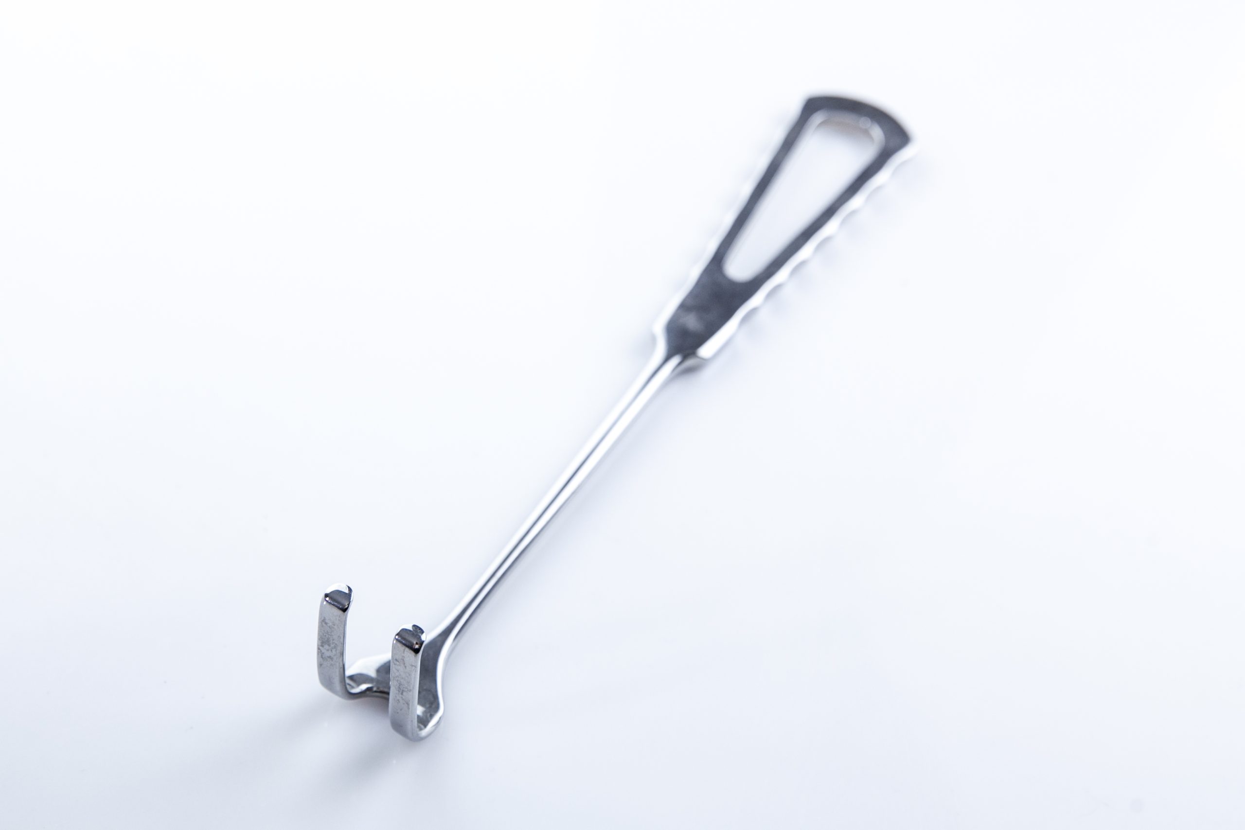 240731-32 Hak chirurgiczny Mannerfeld dwuzębny 24cm (92/30)