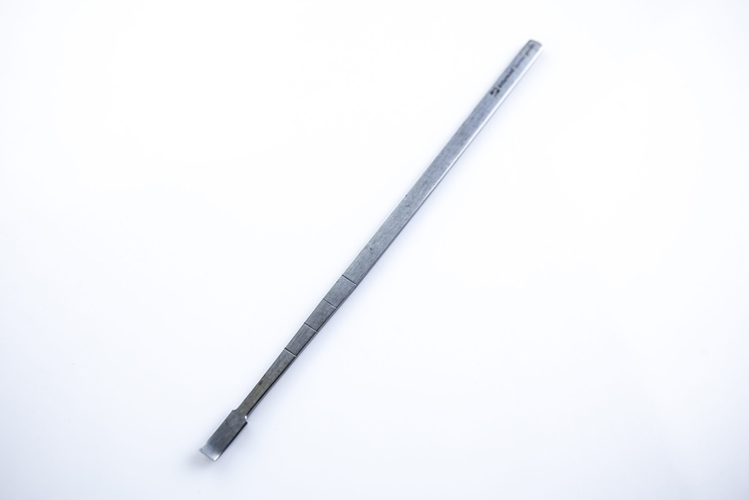 240805-46 Osteotom kostny Entermed 6mm Dłuto 18,5cm (92/48)