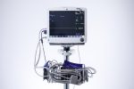GE Carescape B650 Kardiomonitor Monitor Pacjenta na Statywie Jezdnym