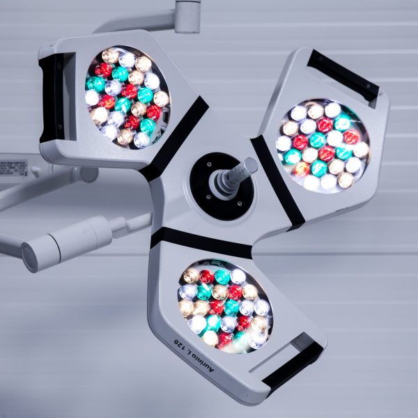 TRILUX Aurinio L120 Lampa Operacyjna Zabiegowa Sufitowa LED