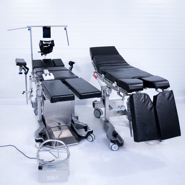 Maquet 1150 Alphamaquet Stół Operacyjny Ortopedyczny Mobilny z Kolumną Zestaw (2)