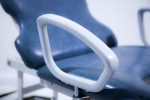 Akron Streamline Gynae 3 Deluxe Fotel Ginekologiczny ze Sterownikiem Nożnym Mobilny