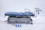 Akron Streamline Gynae 3 Deluxe Fotel Ginekologiczny ze Sterownikiem Nożnym Mobilny