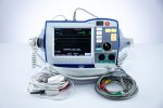 Zoll R Series Plus Defibrylator Łyżki Twarde Pomiar EKG SpO2 Drukarka Stacja Ładowania - obrazek 3
