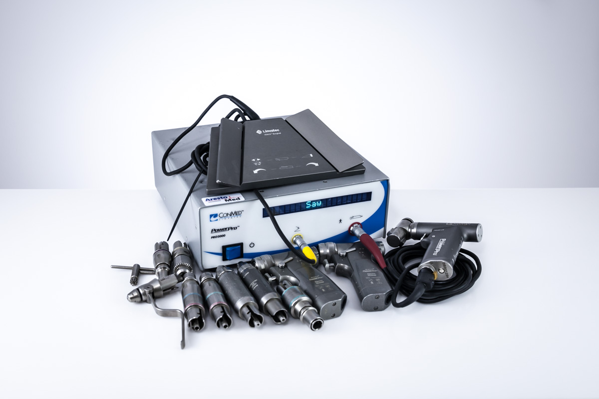 90652346cb5100061ba1ecd0f713d6e9.jpg Conmed PowerPro Pro2000 Napęd Ortopedyczny Piła Dwie Wiertarki - obrazek 1