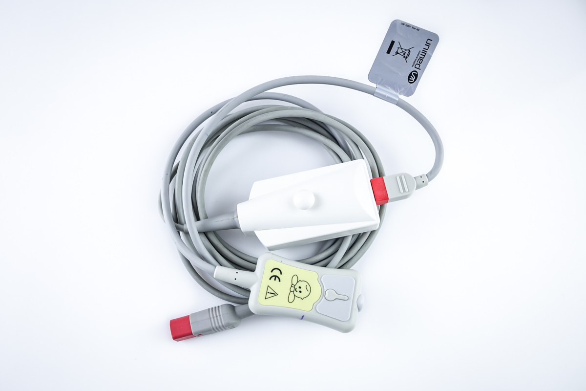 af31073ce1195044a6729f6c3afb32d5.jpg Philips M2738A Przetwornik Moduł DEKG/IUP Czujnik Adapter - obrazek 1