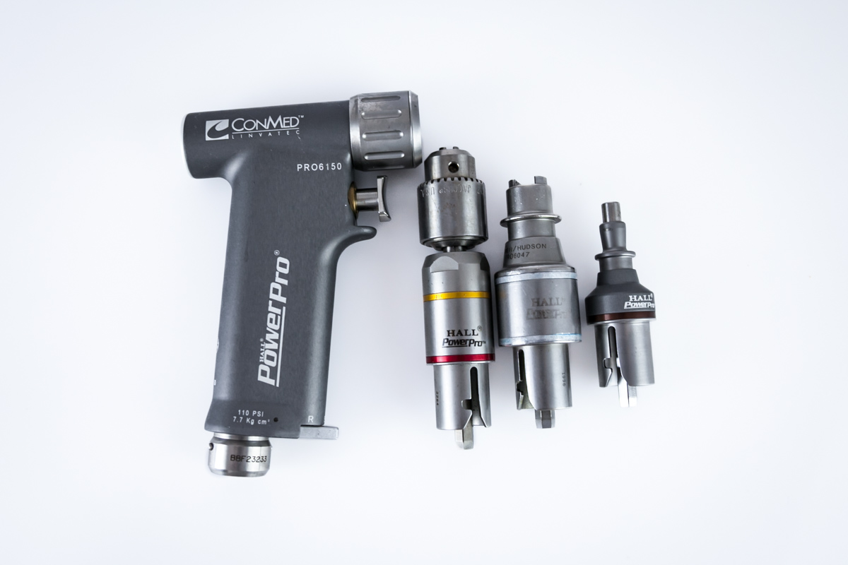 60d1642fbe2db7523849284d0a08b6fe-1.jpg Conmed PRO6150 Napęd Ortopedyczny Pneumatyczny (1) - obrazek 1