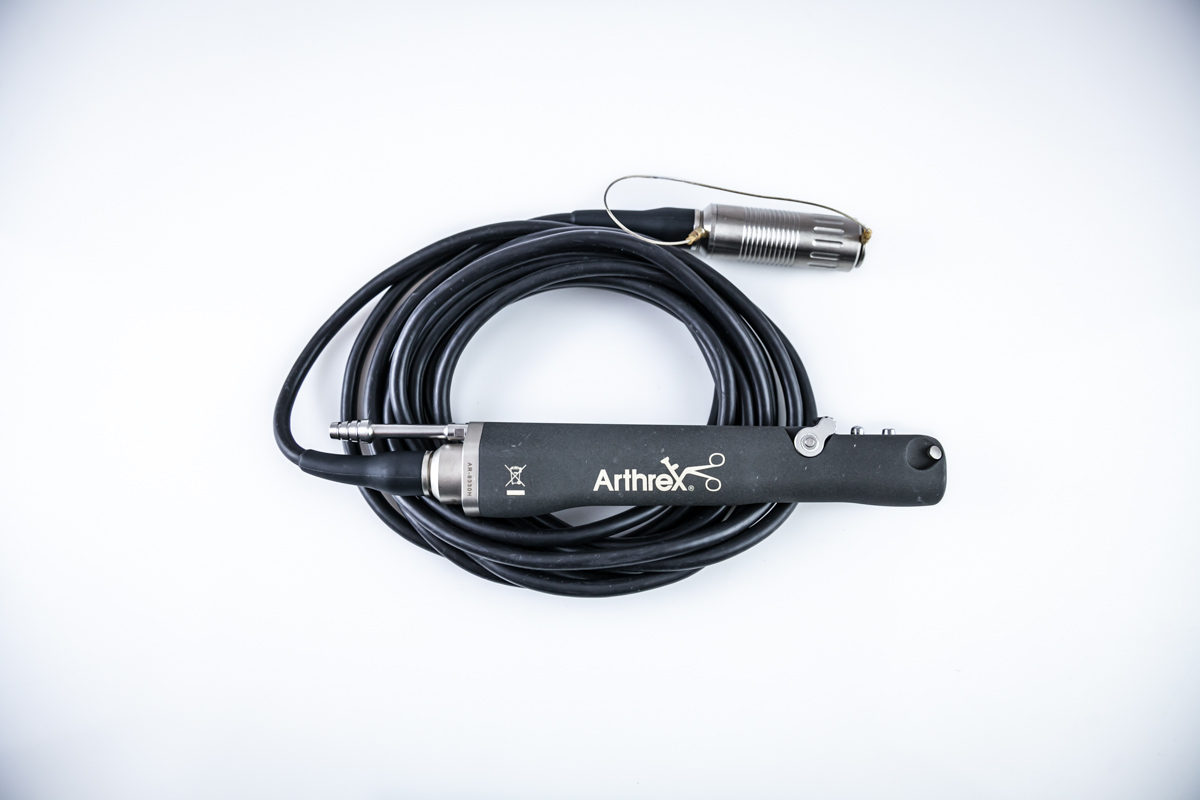 909e584e7edddc00455deb1fcb1b9d87.jpg Arthrex AR-8330H Rękojeść Shavera Uchwyt - obrazek 1